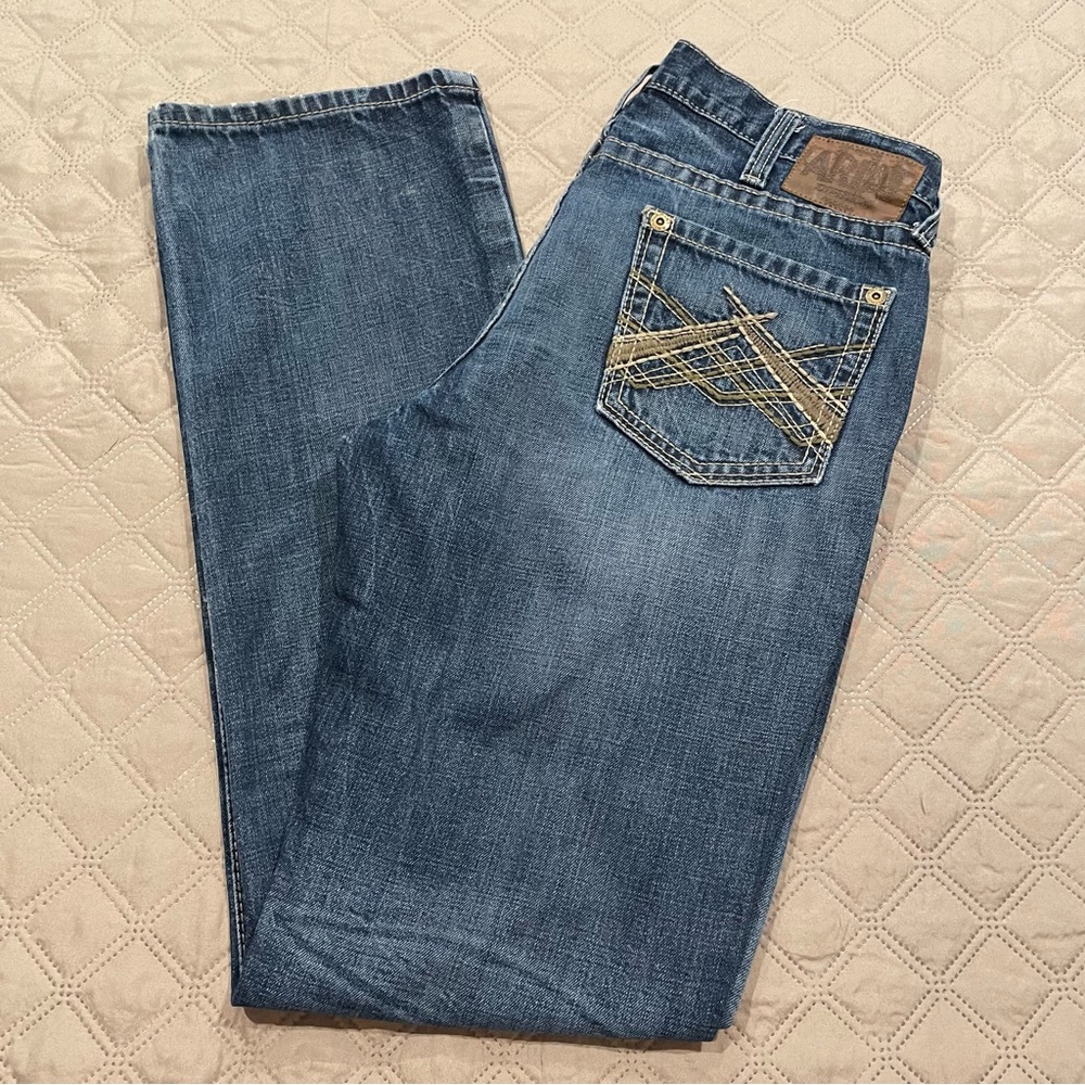 Ariat M5 Straight Jeans.
